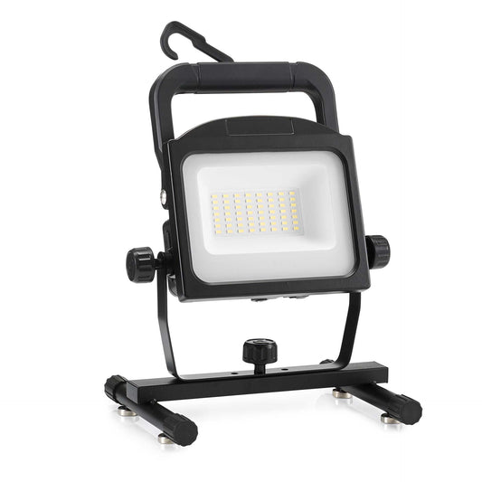 HEDI Akku LED-Strahler im Tragegestell für mobilen Einsatz
